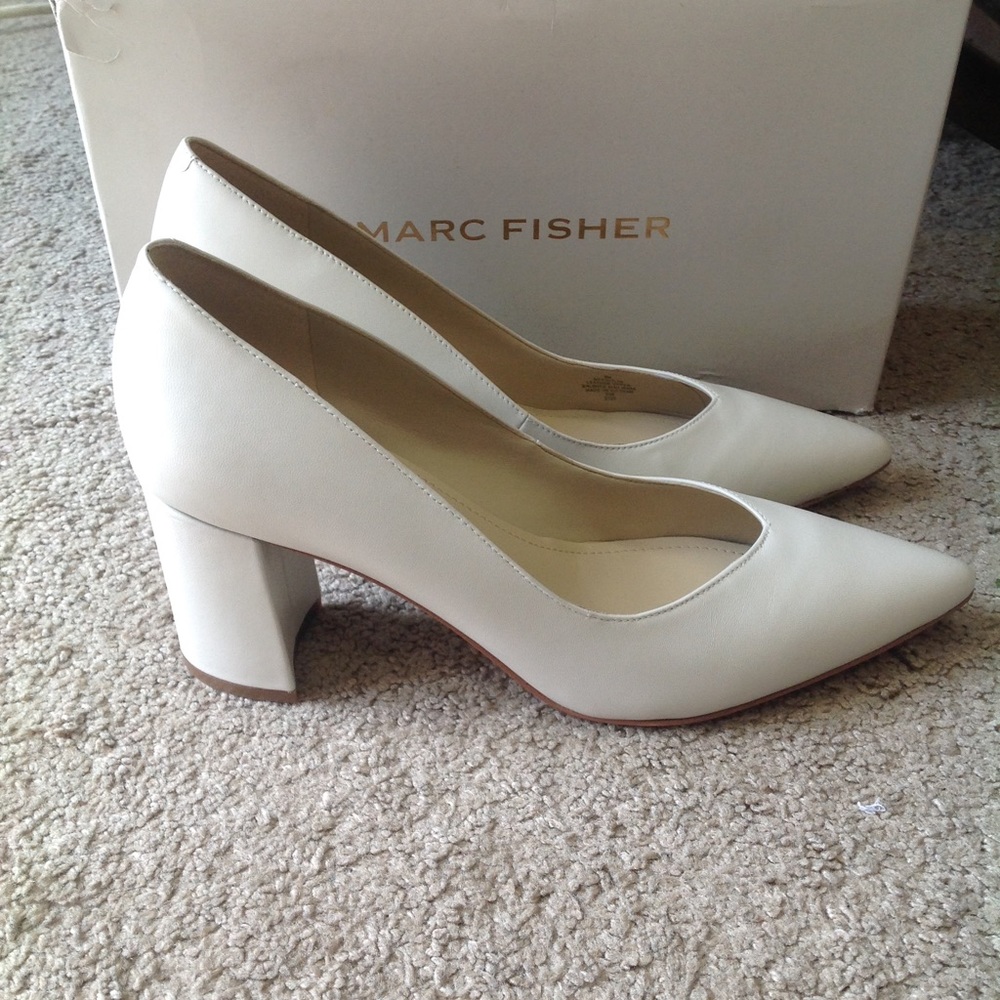 NEW Marc Fisher CAITLIN PUMP White Leather Pump 9M - Picture 5 of 14